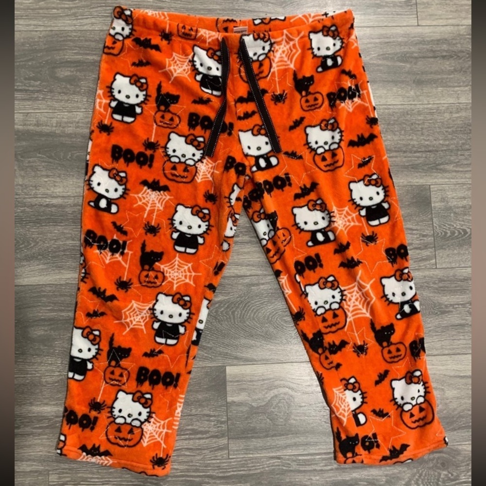 ORIGINAL QUALITY HELLO KITTY EARLH 2000s DRAWSTRING PAJAMAS SUPER RARE PLUS SIZE